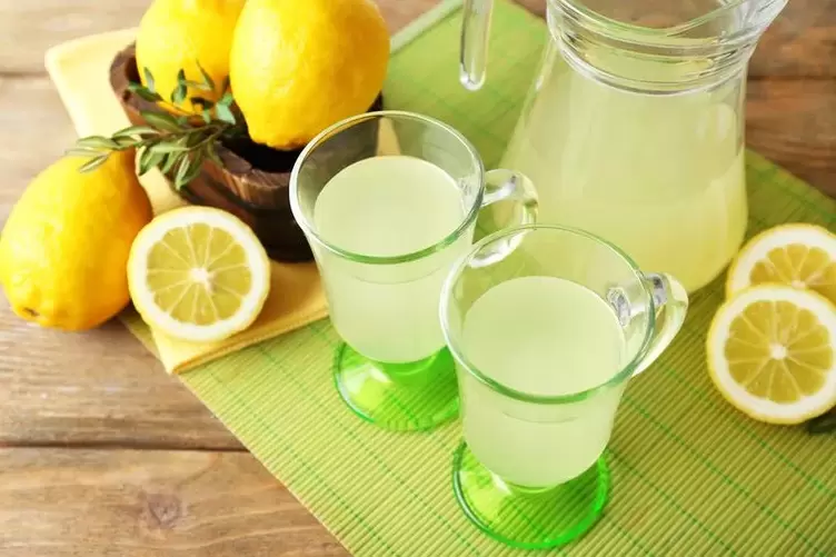 lemon water for diet drink